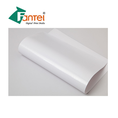 Biểu ngữ nhiều lớp mờ 320 GSM, Chất liệu in quảng cáo PVC